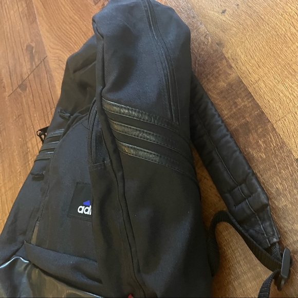 Adidas black full size backpack black nylon faux leather pockets zipper - Picture 4 of 9